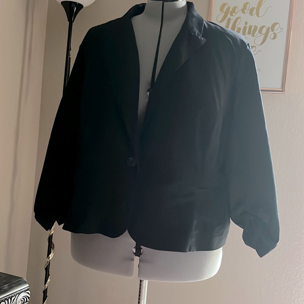 The only blazer you need!